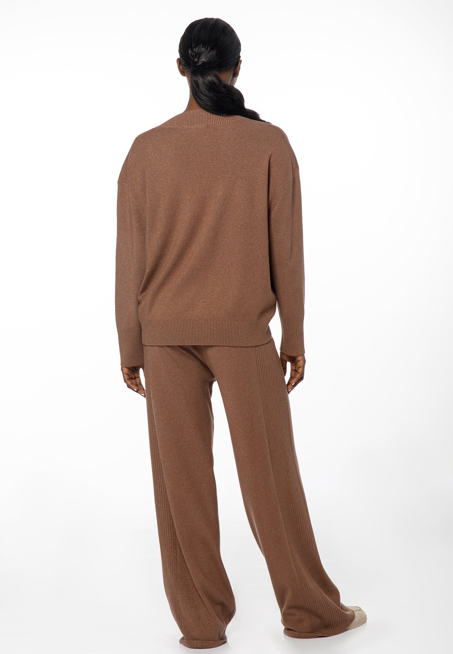 Women’s V-Neck Knit Set