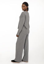 Women’s V-Neck Knit Set