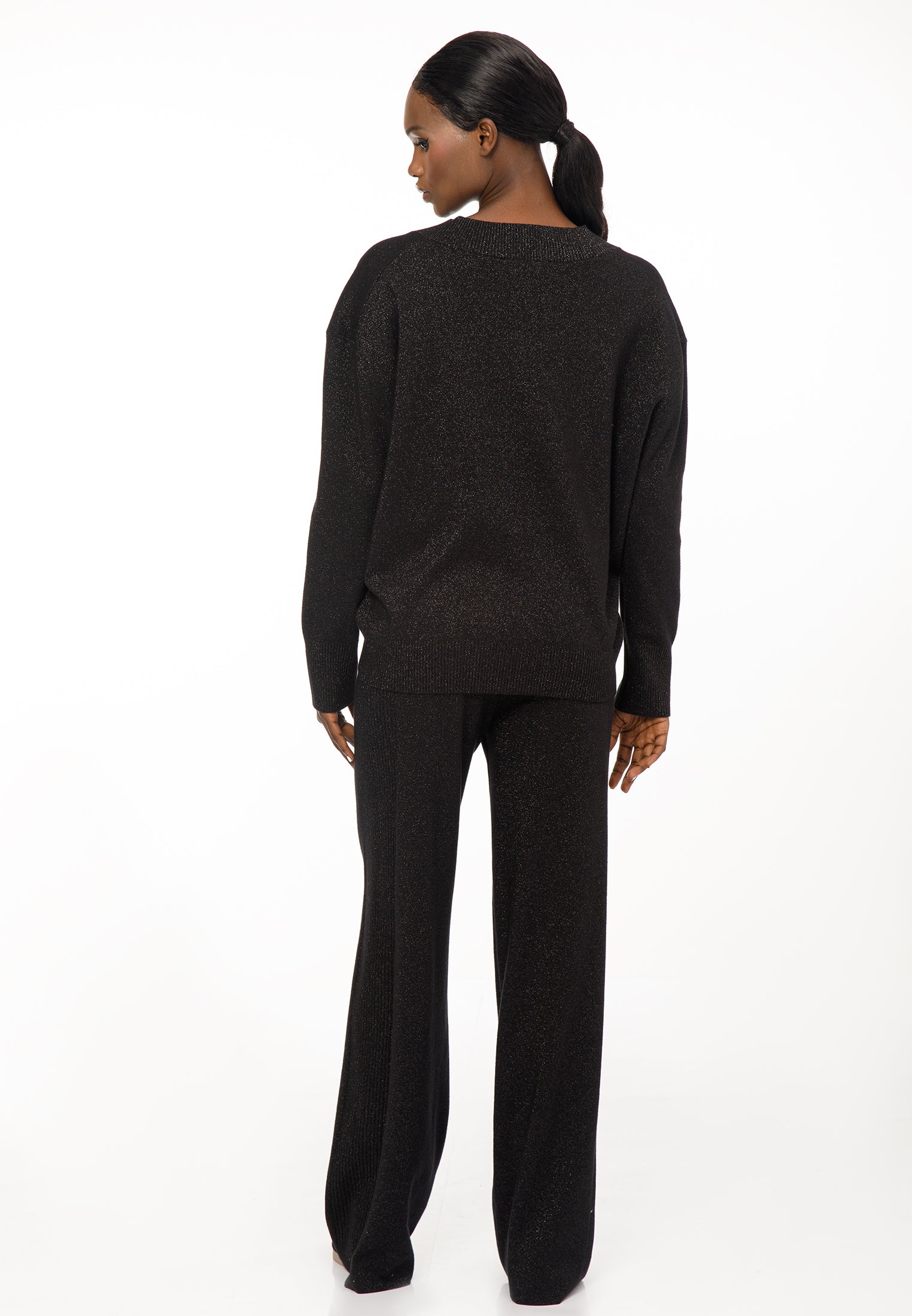 Women’s V-Neck Knit Set